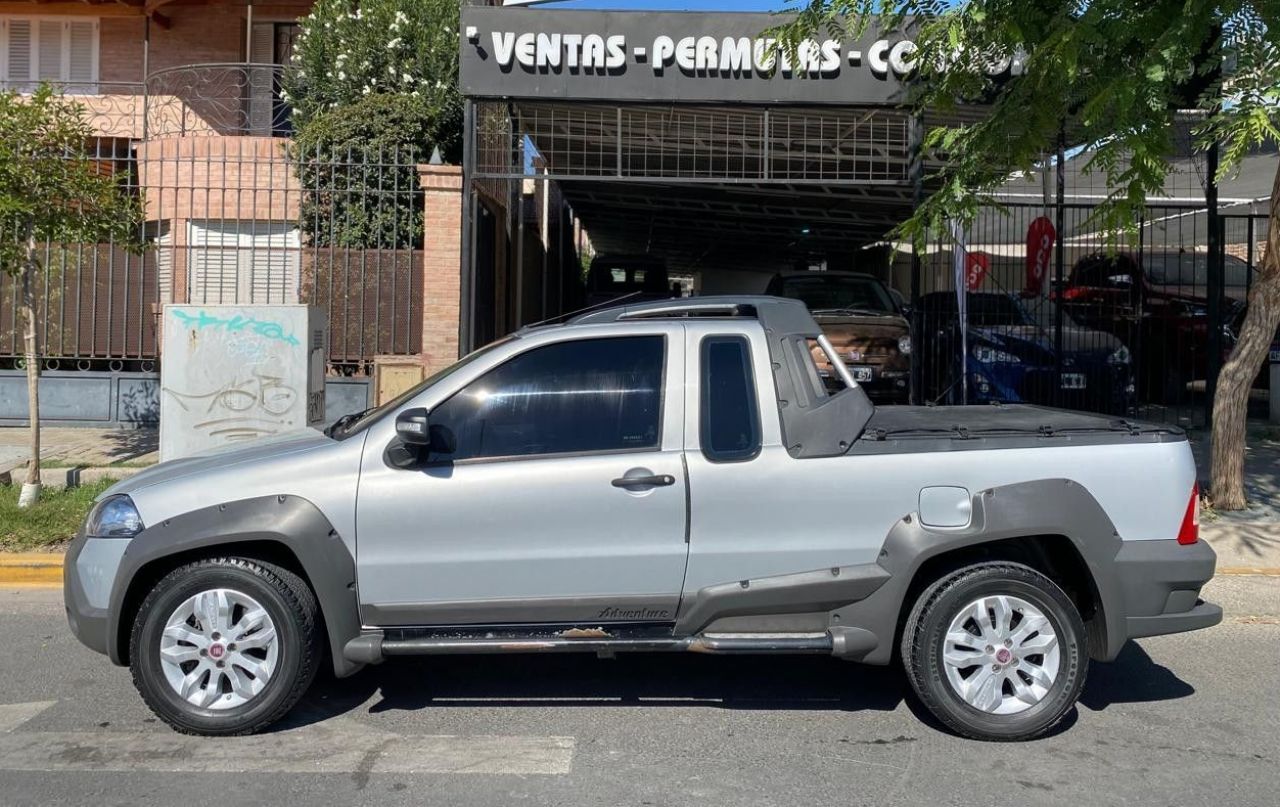 Fiat Strada Usada Financiado en San Juan, deRuedas