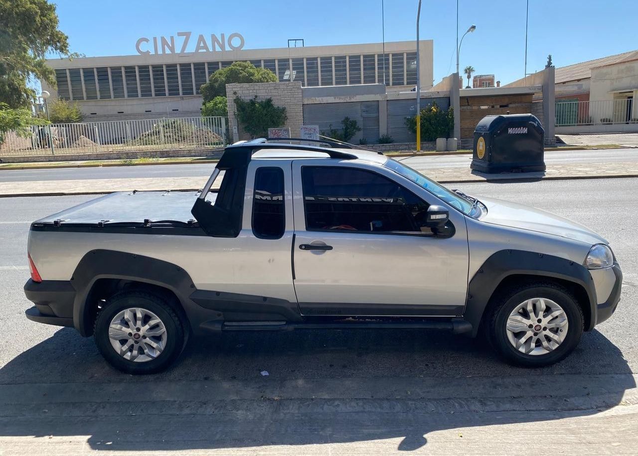 Fiat Strada Usada Financiado en San Juan, deRuedas