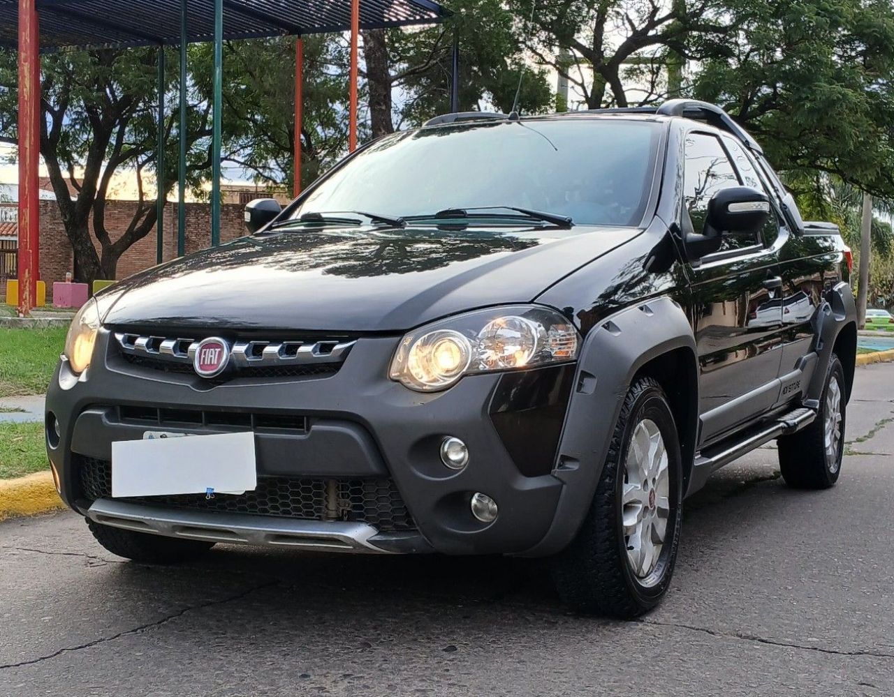 Fiat Strada Usada Financiado en Córdoba, deRuedas