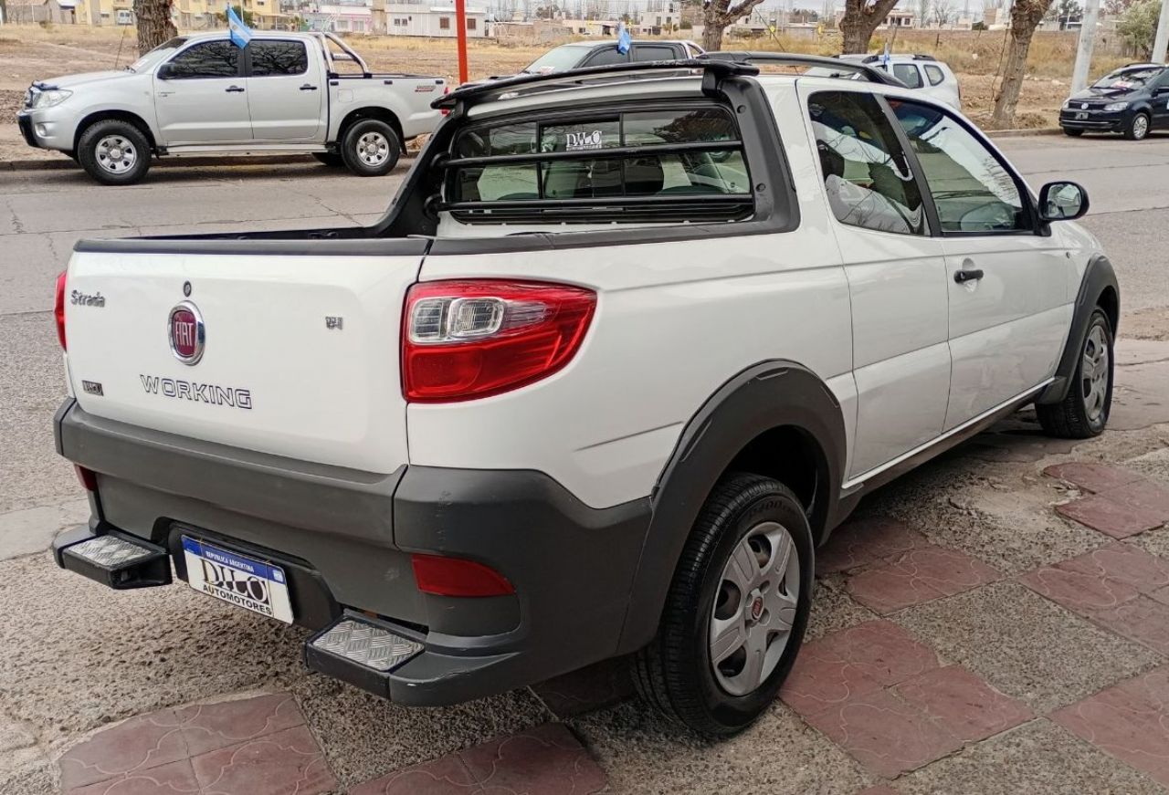 Fiat Strada Usada Financiado en Mendoza, deRuedas