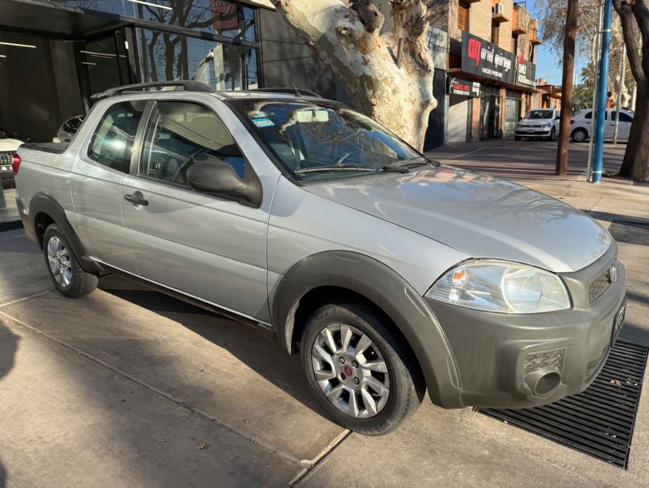 Fiat Strada Usada en Mendoza, deRuedas