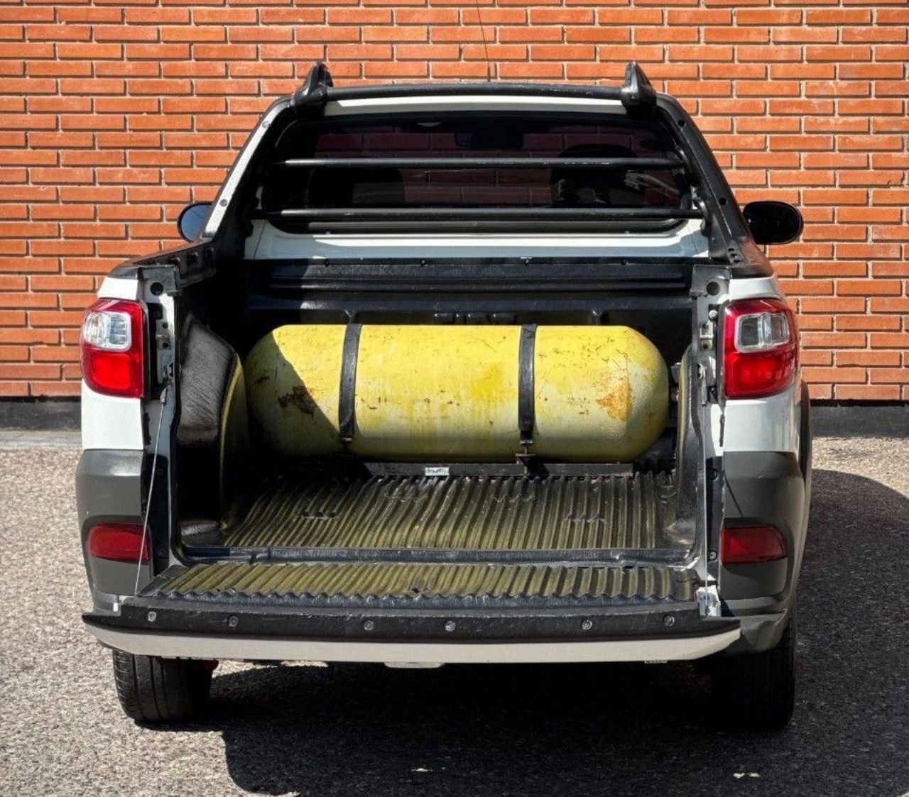 Fiat Strada Usada Financiado en Córdoba, deRuedas