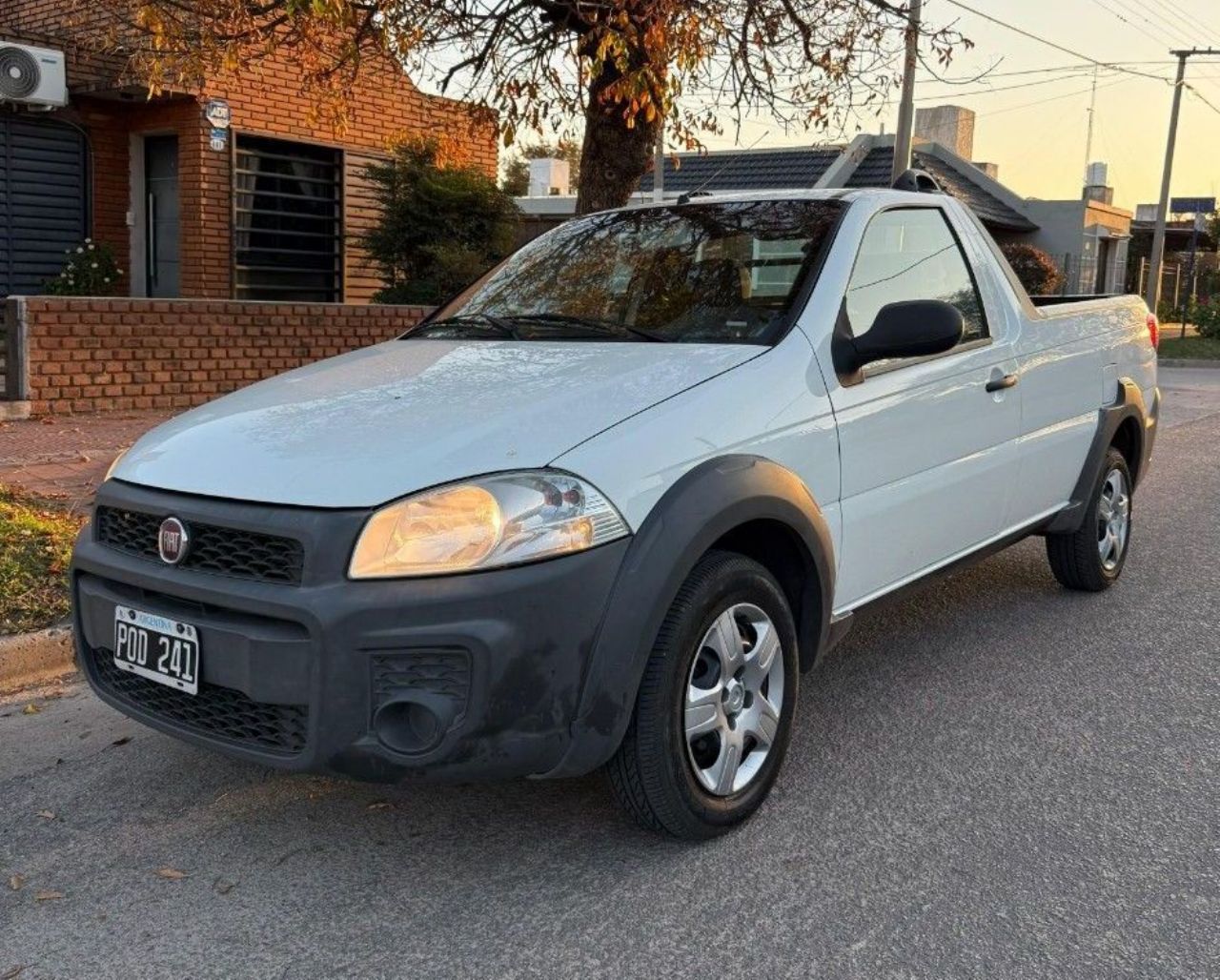 Fiat Strada Usada Financiado en Córdoba, deRuedas