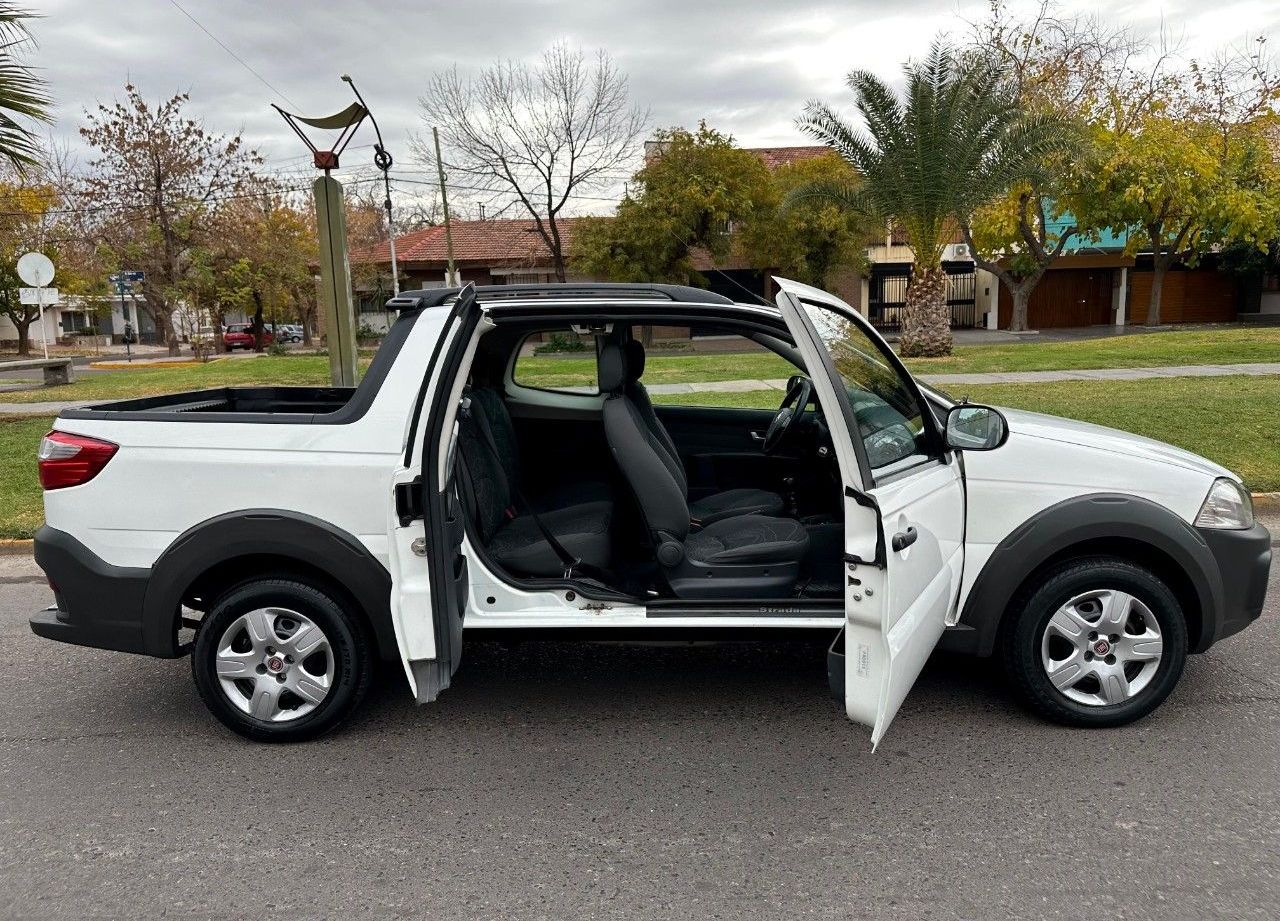 Fiat Strada Usada en Mendoza, deRuedas