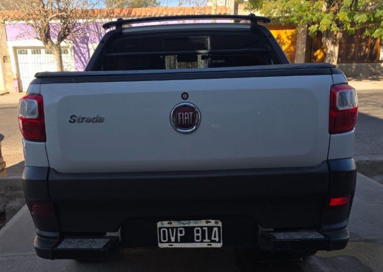 Fiat Strada Usada Financiado en Mendoza, deRuedas