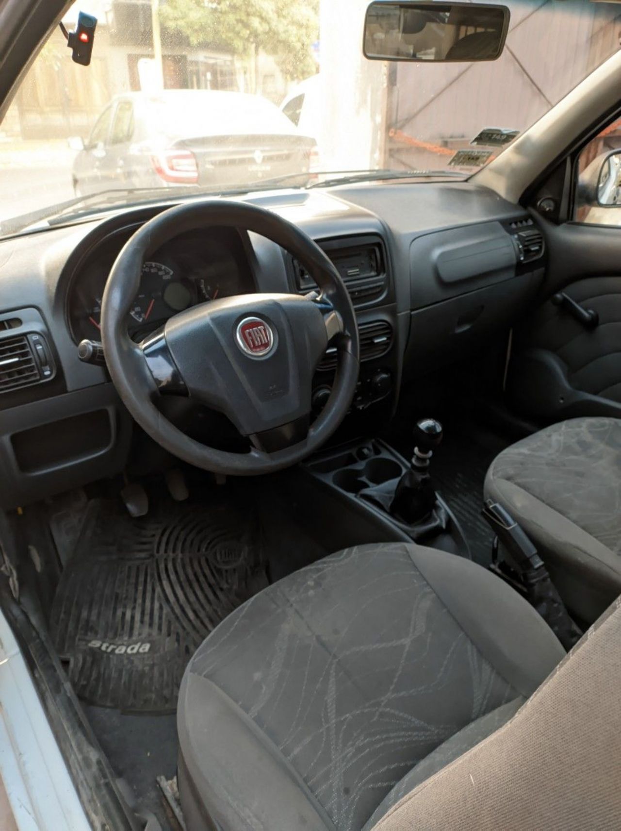 Fiat Strada Usada en Mendoza, deRuedas