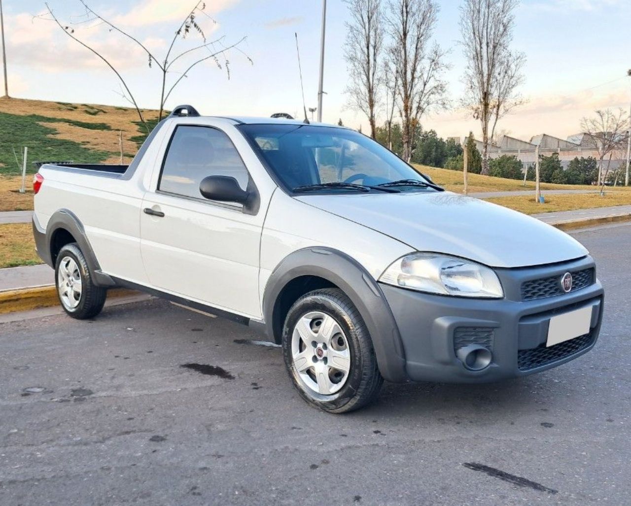 Fiat Strada Usada Financiado en Mendoza, deRuedas
