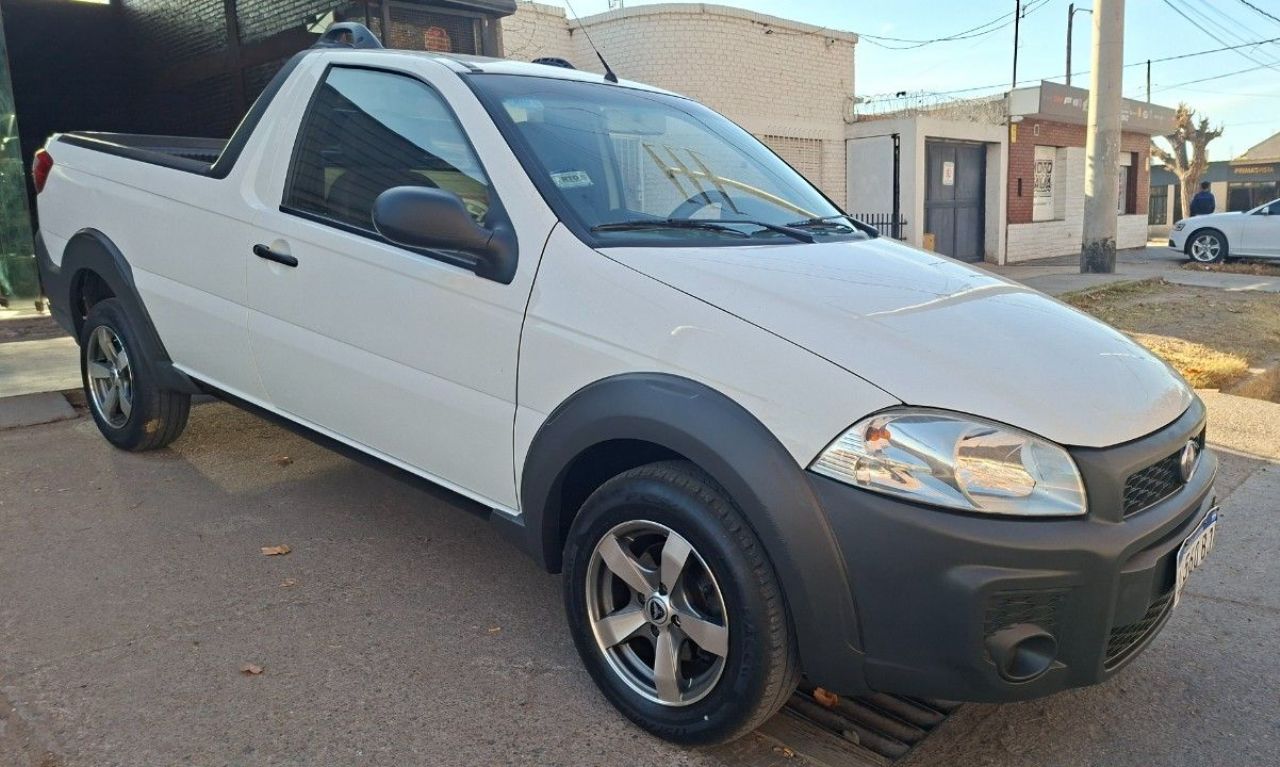 Fiat Strada Usada Financiado en Mendoza, deRuedas