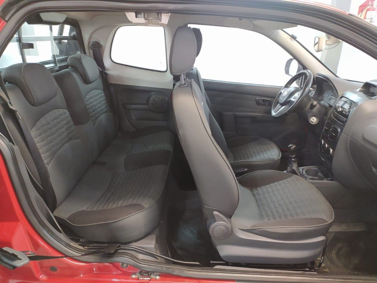 Fiat Strada Usada en Córdoba, deRuedas
