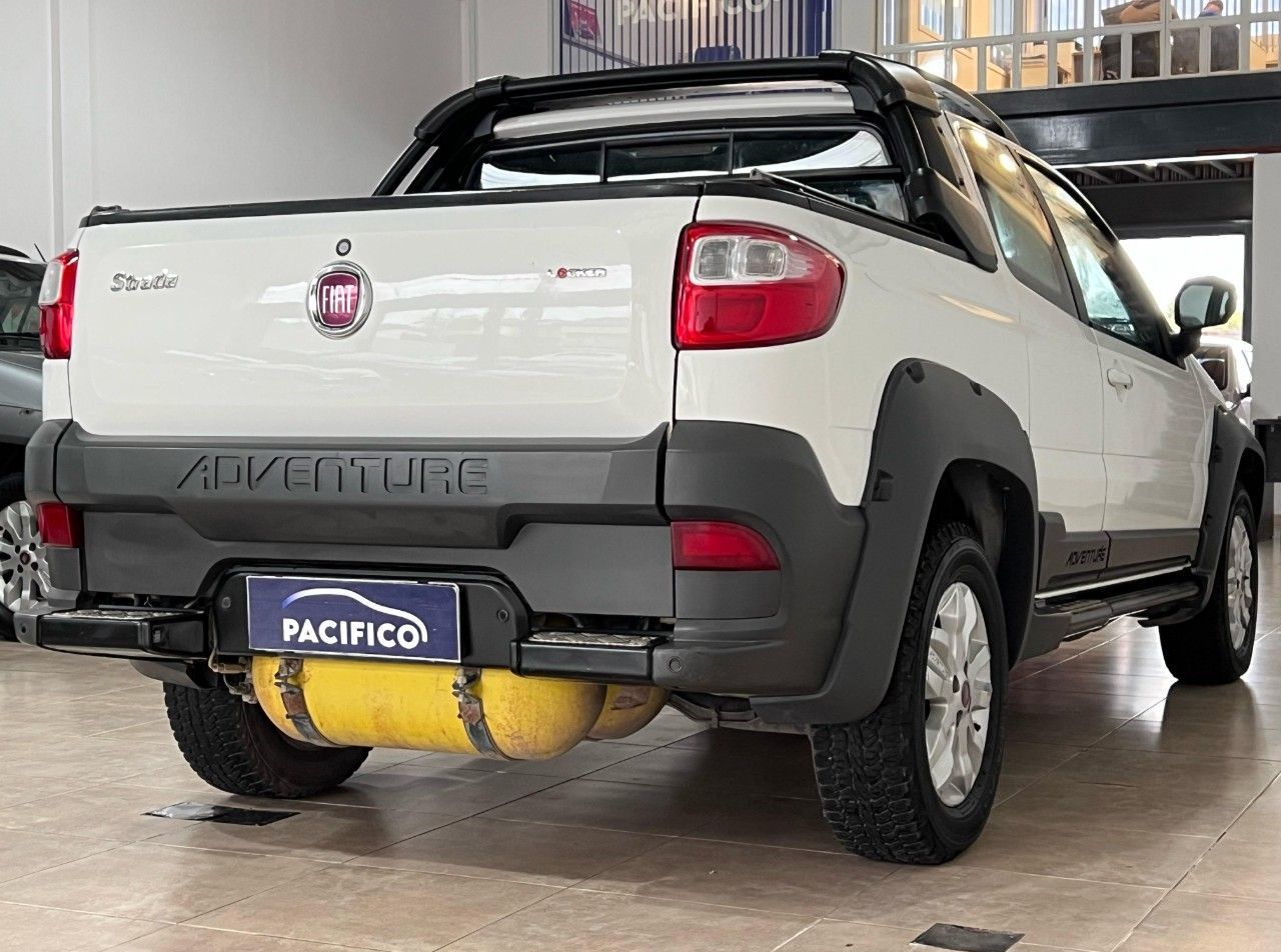 Fiat Strada Usada Financiado en Córdoba, deRuedas