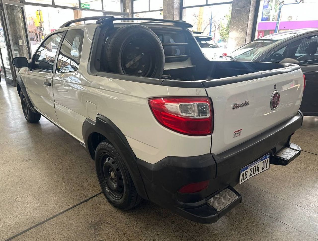 Fiat Strada Usada Financiado en Mendoza, deRuedas