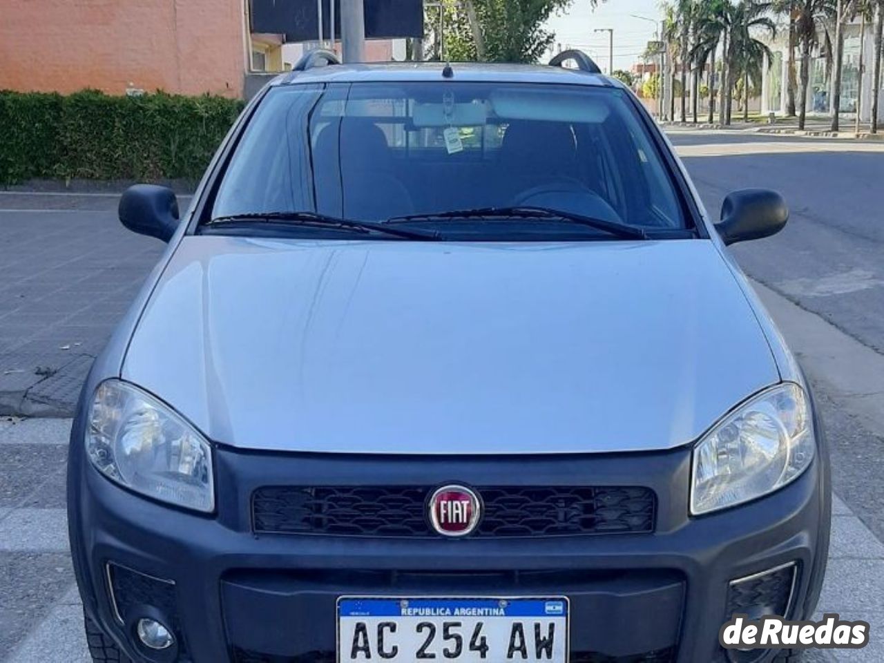 Fiat Strada Usada en Córdoba, deRuedas