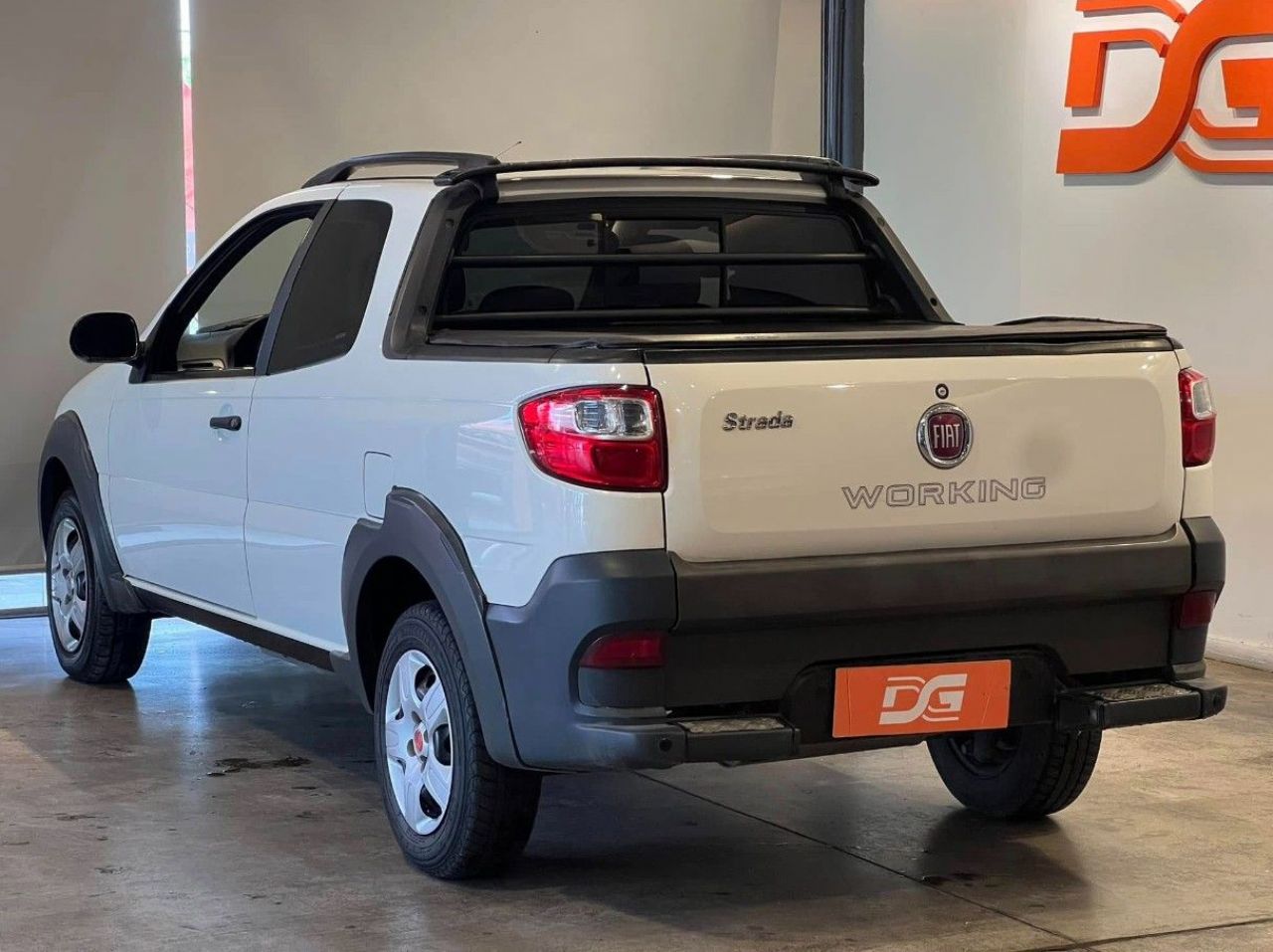 Fiat Strada Usada Financiado en Córdoba, deRuedas