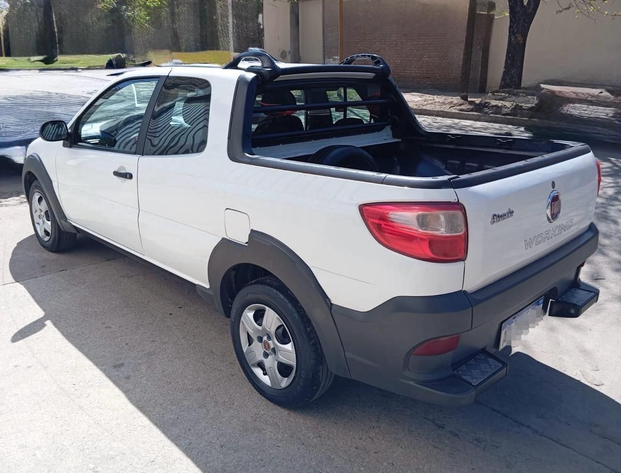Fiat Strada Usada Financiado en Córdoba, deRuedas