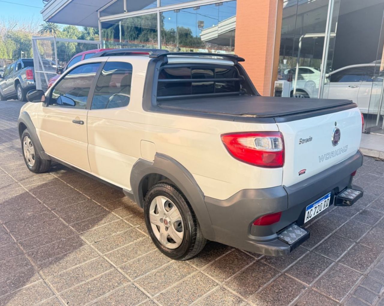 Fiat Strada Usada Financiado en Mendoza, deRuedas