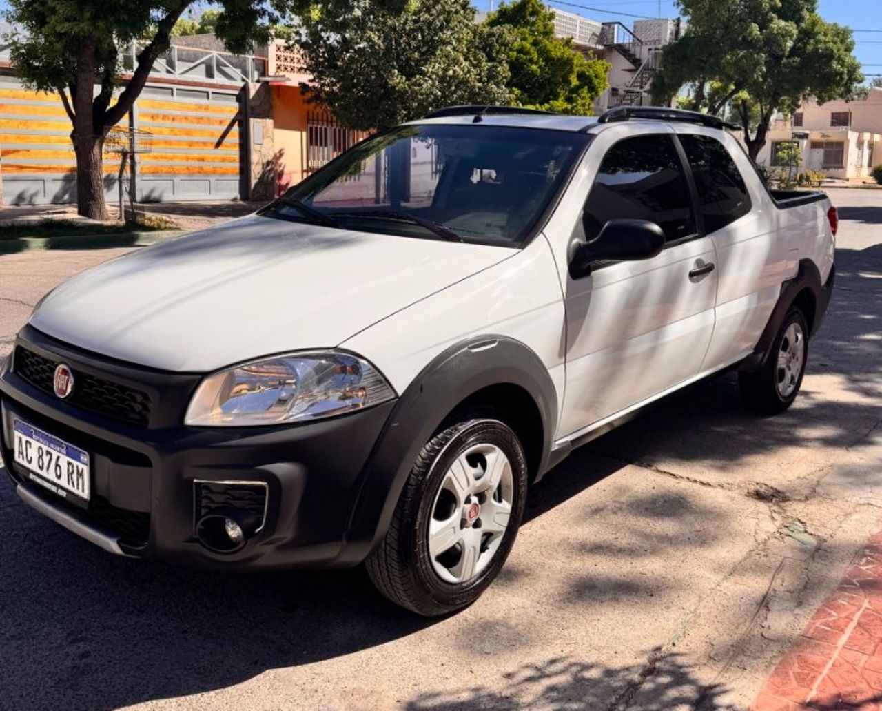 Fiat Strada Usada en Mendoza, deRuedas