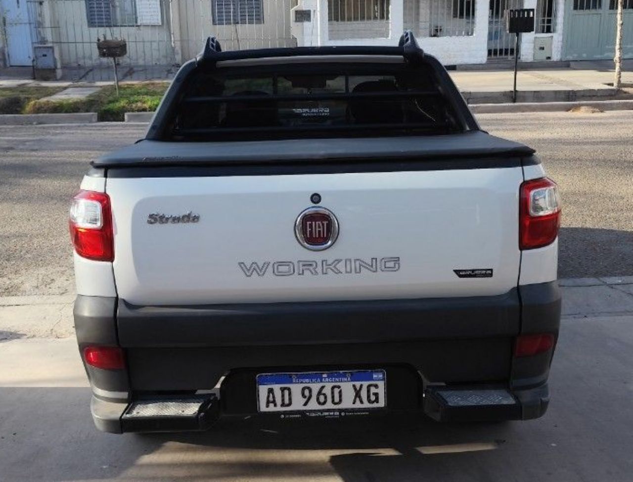 Fiat Strada Usada en Mendoza, deRuedas