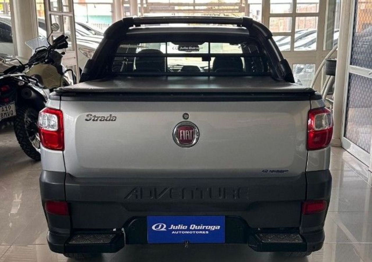 Fiat Strada Usada en Mendoza, deRuedas