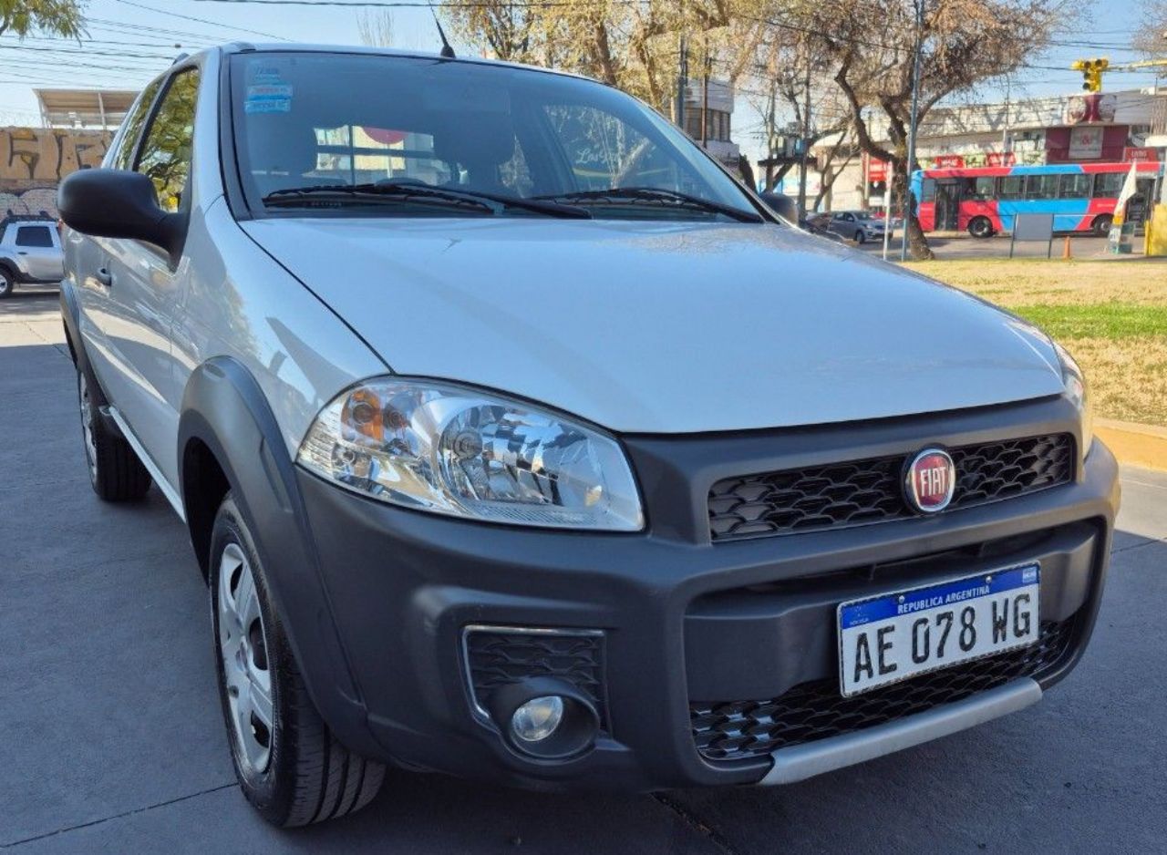 Fiat Strada Usada Financiado en Mendoza, deRuedas