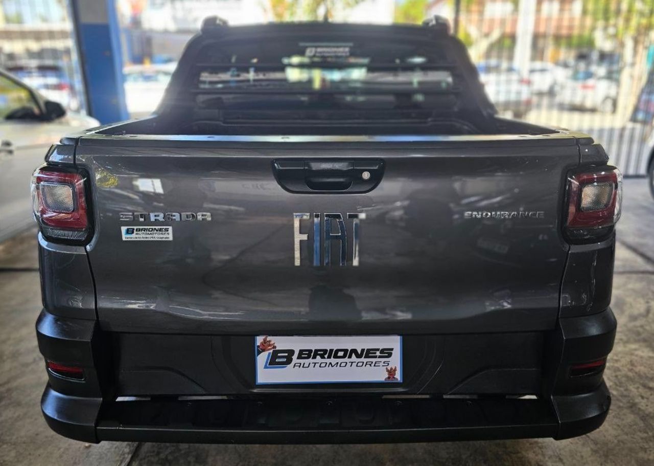 Fiat Strada Usada en Mendoza, deRuedas