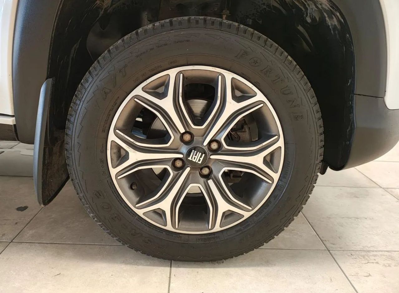 Fiat Strada Usada en Córdoba, deRuedas