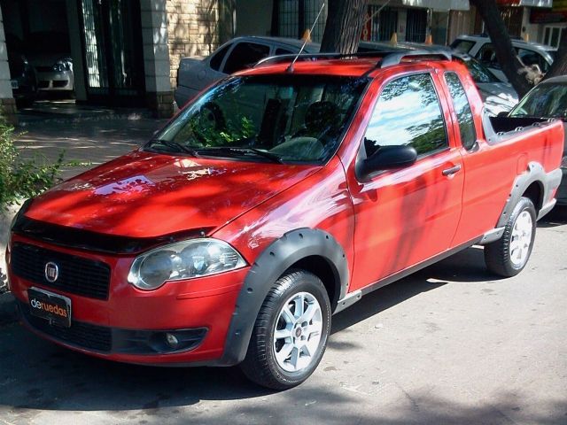 Fiat Strada Trekking Usada en Mendoza, deRuedas