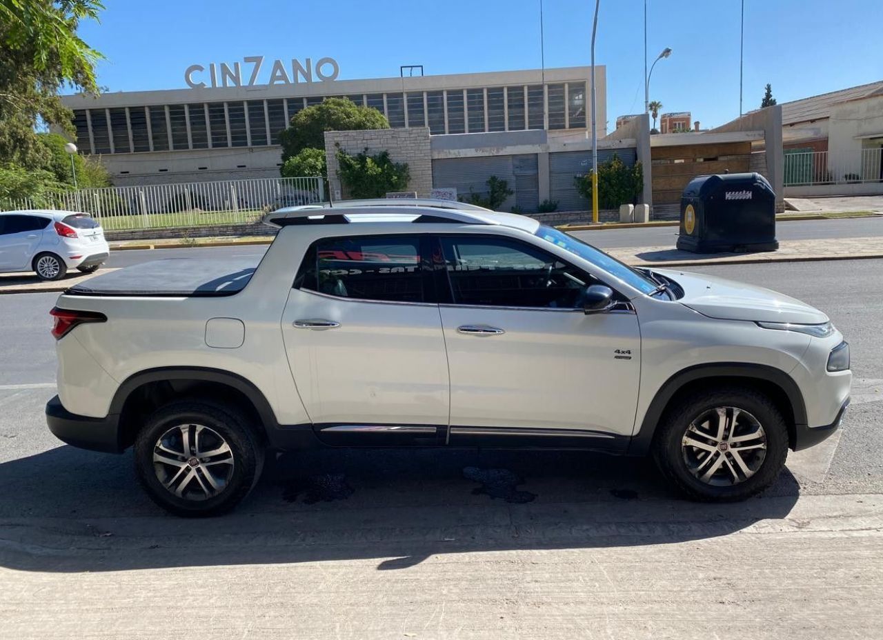 Fiat Toro Usada Financiado en San Juan, deRuedas