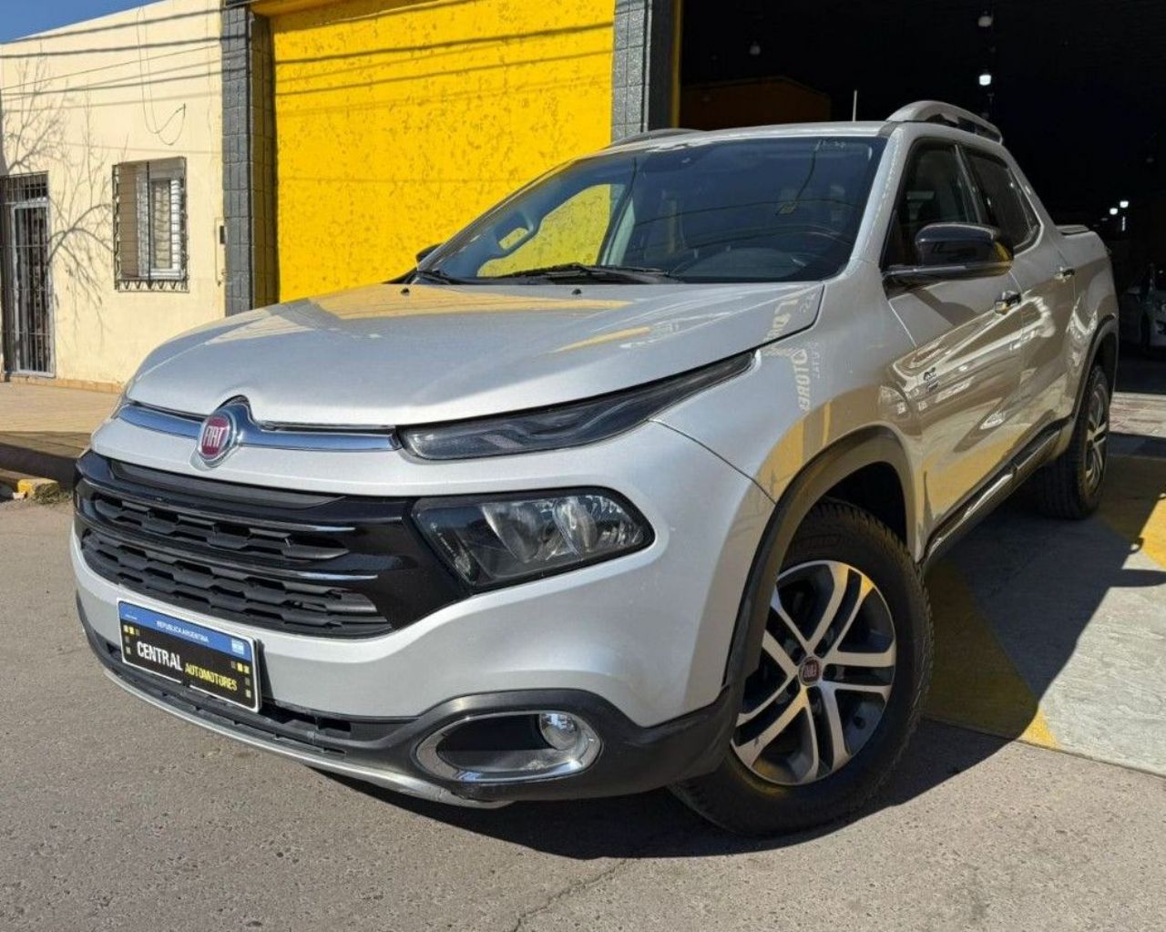 Fiat Toro Usada Financiado en San Juan, deRuedas