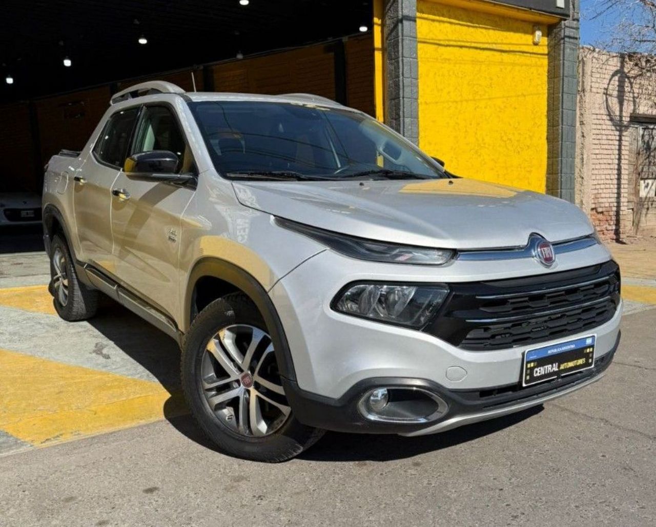Fiat Toro Usada Financiado en San Juan, deRuedas