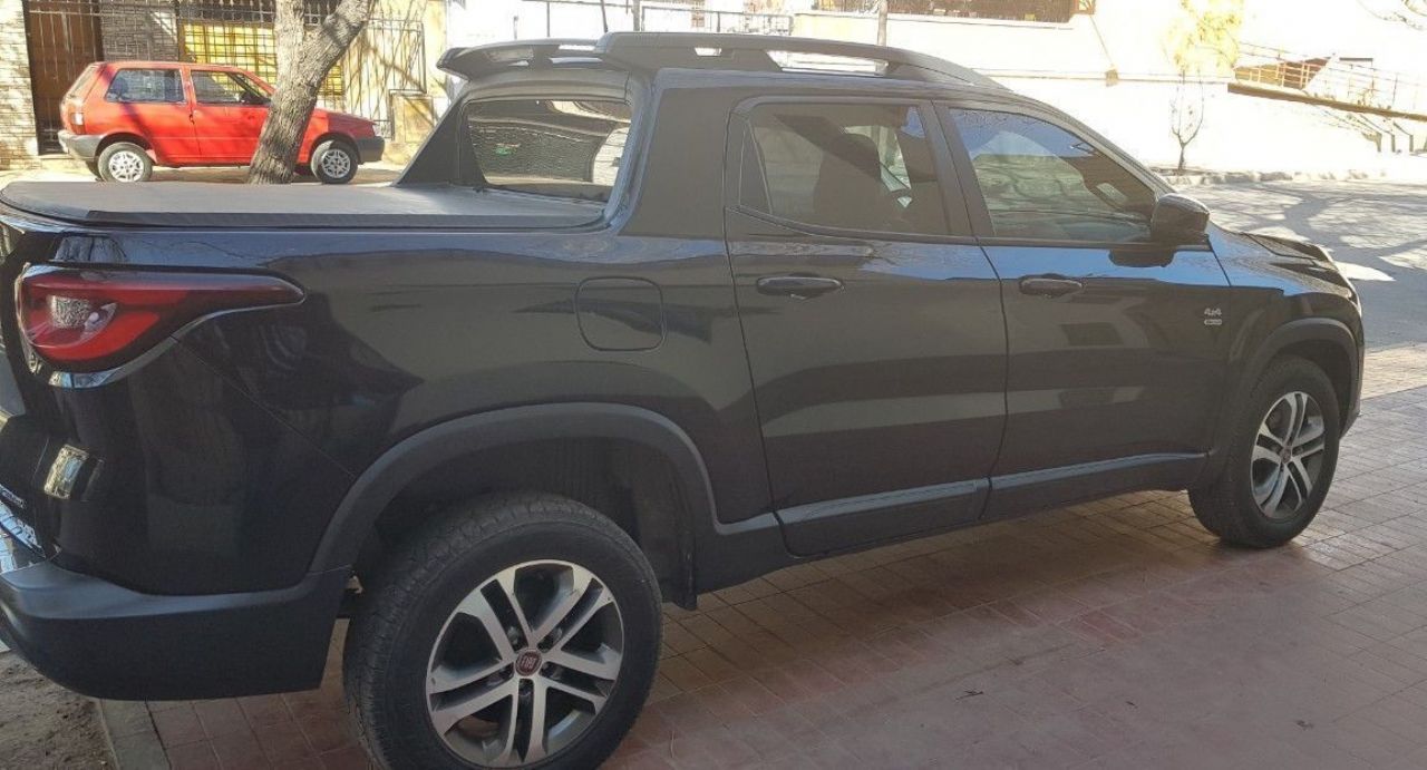 Fiat Toro Usada en Mendoza, deRuedas
