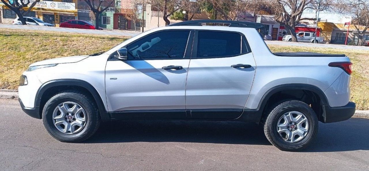 Fiat Toro Usada en Mendoza, deRuedas