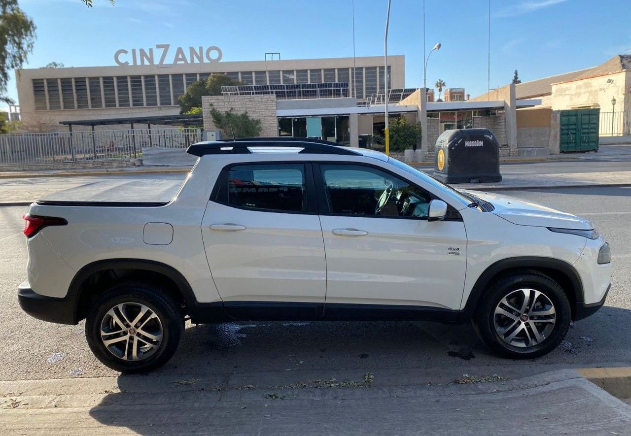 Fiat Toro Usada Financiado en San Juan, deRuedas