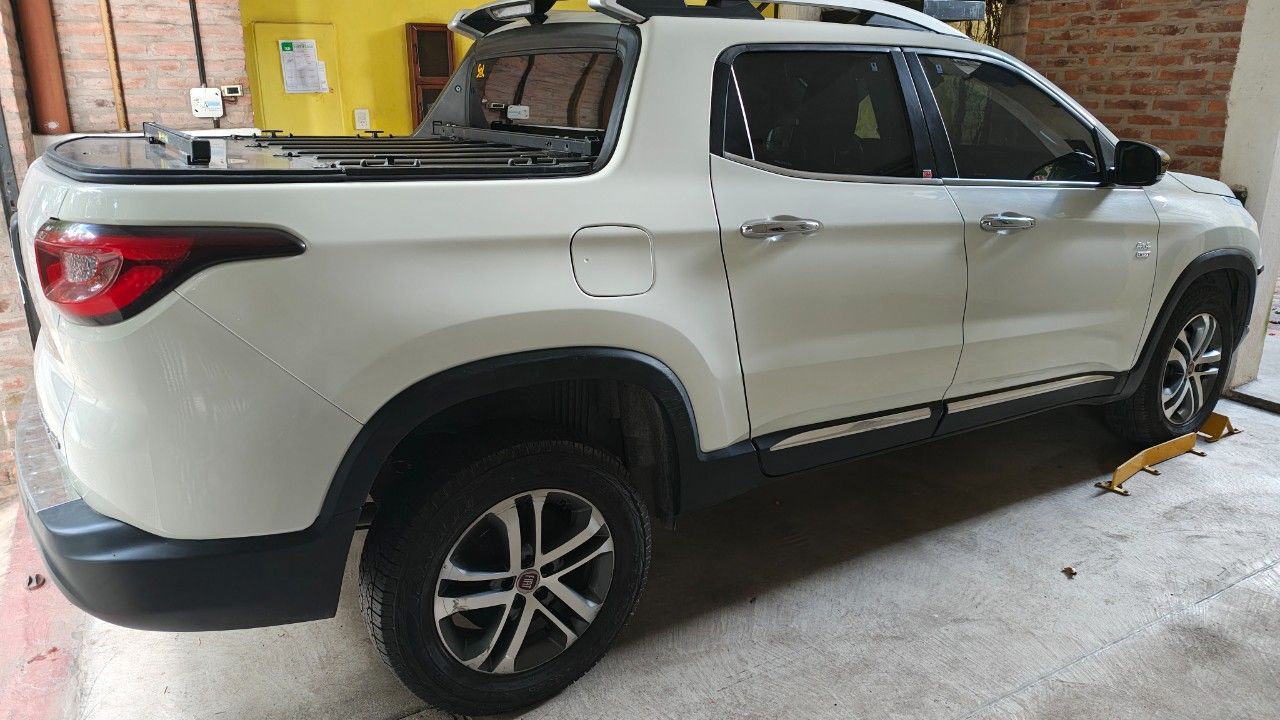 Fiat Toro Usada en Santa Fe, deRuedas