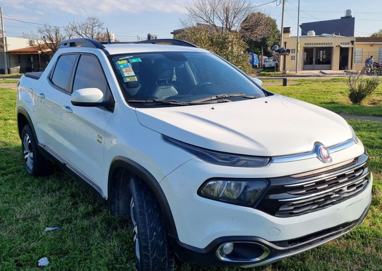 Fiat Toro Usada en Buenos Aires, deRuedas