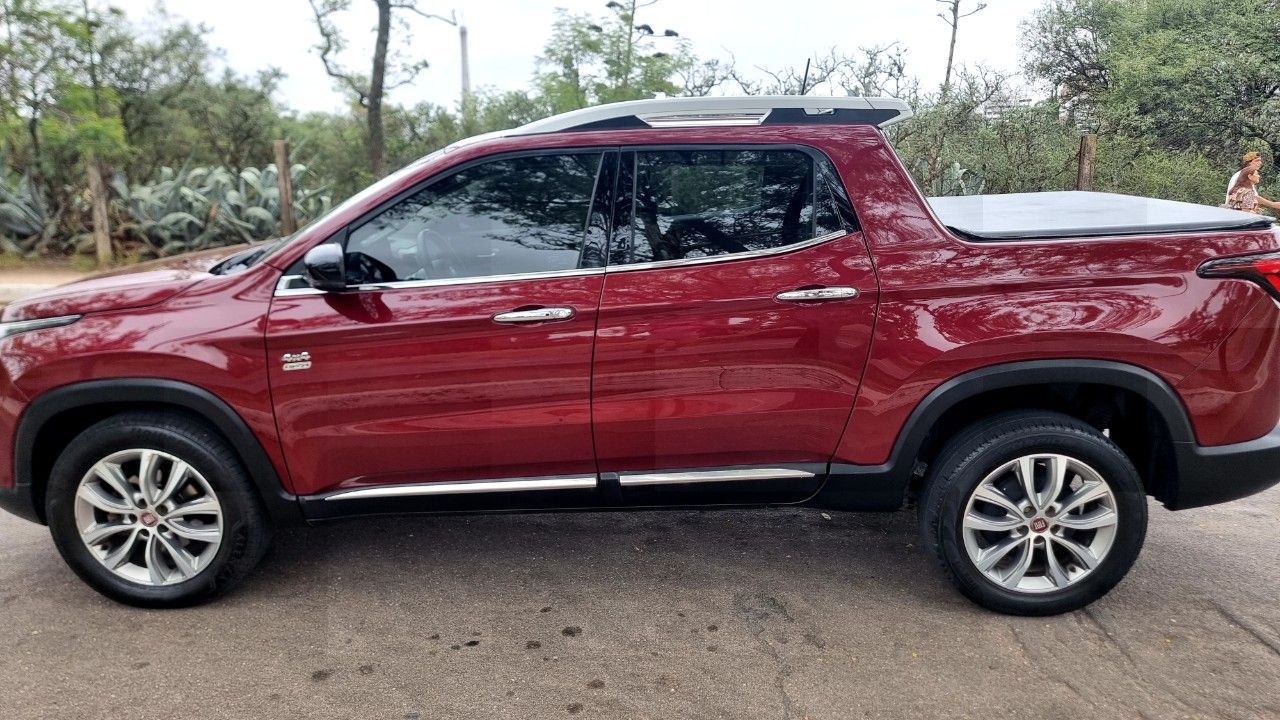 Fiat Toro Usada en Mendoza, deRuedas