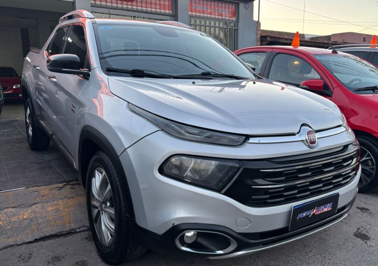 Fiat Toro Usada en Mendoza, deRuedas