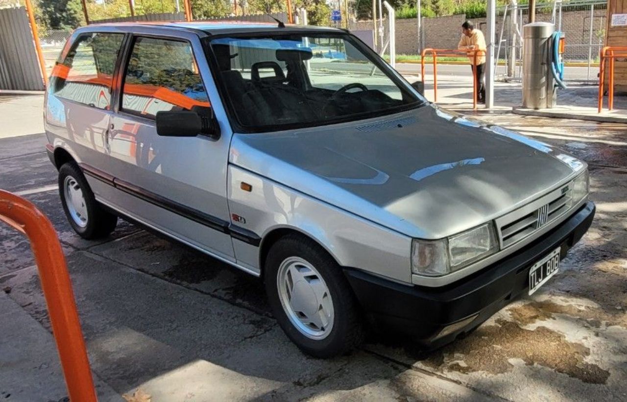 Fiat Uno Usado en Mendoza, deRuedas