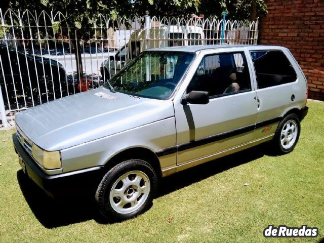 Fiat Uno Usado en San Juan, deRuedas