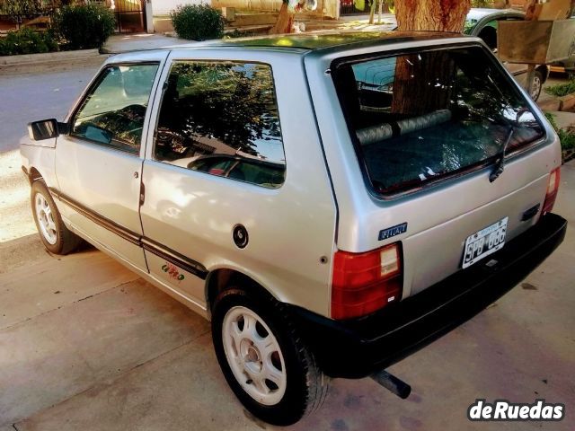 Fiat Uno Usado en San Juan, deRuedas