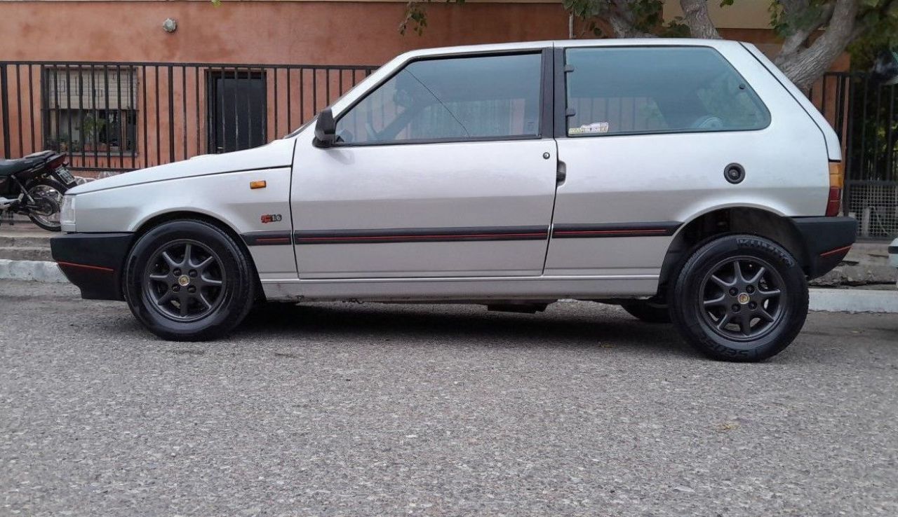 Fiat Uno Usado en San Juan, deRuedas
