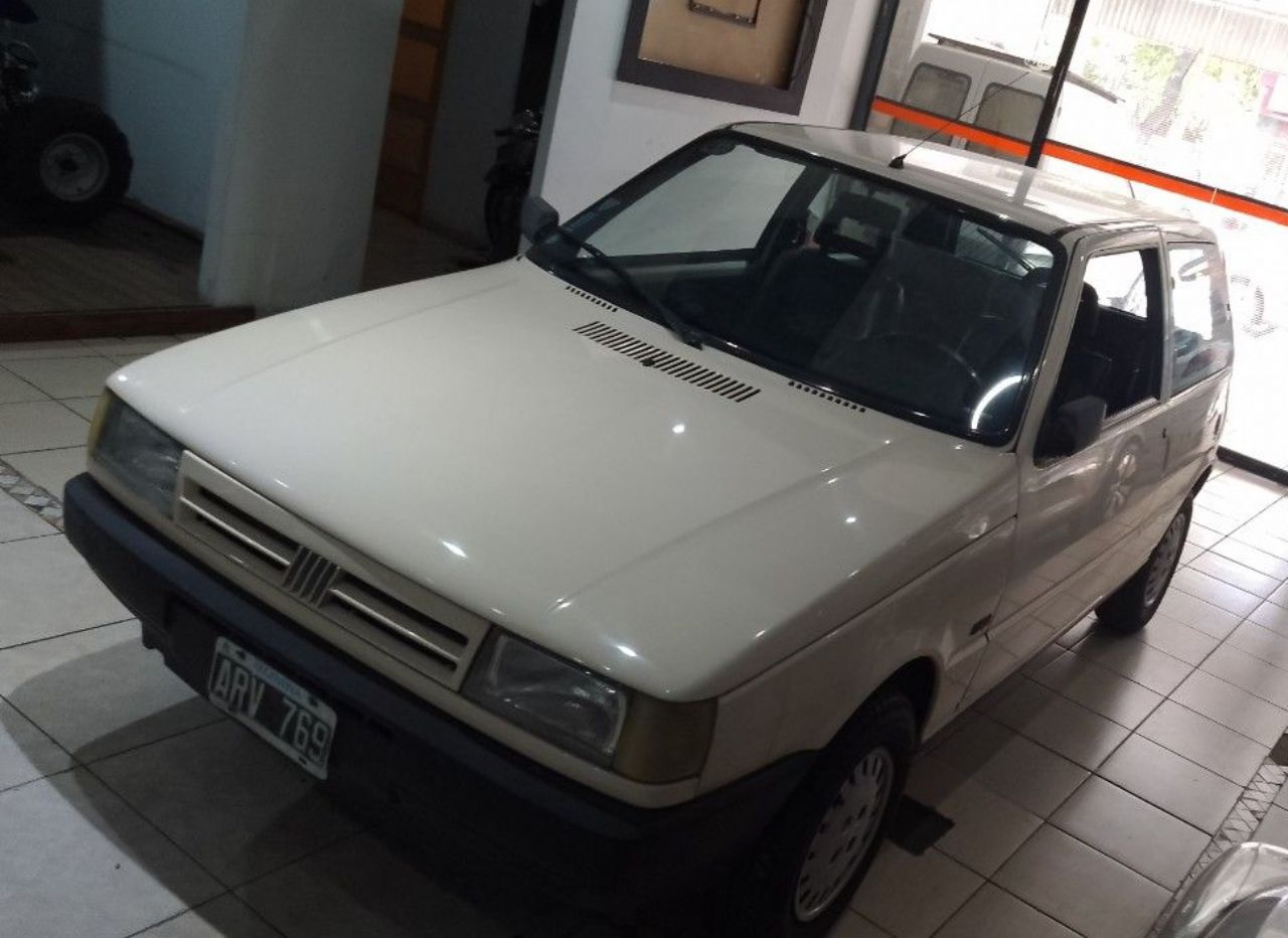 Fiat Uno Usado en Mendoza, deRuedas