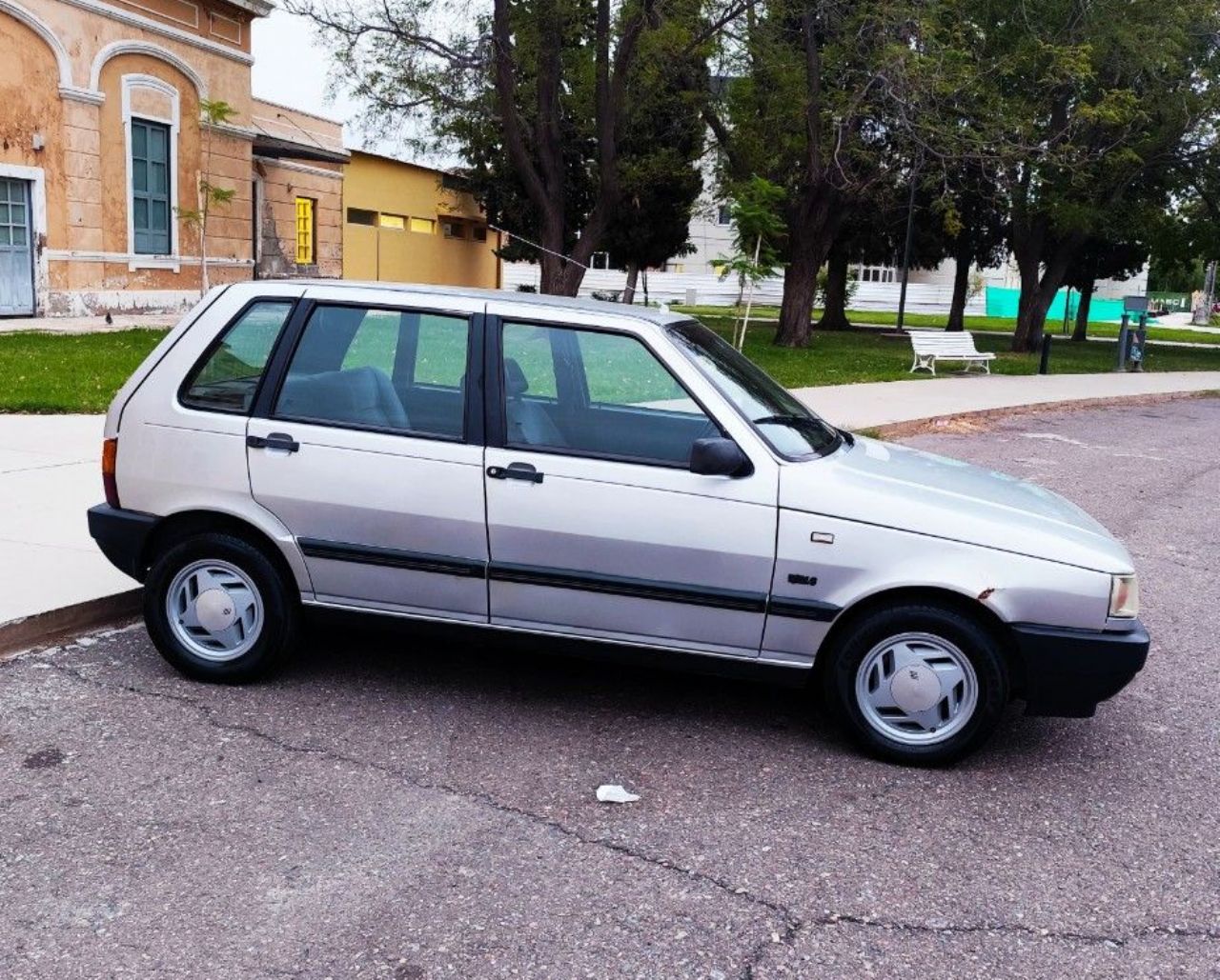 Fiat Uno Usado en San Juan, deRuedas