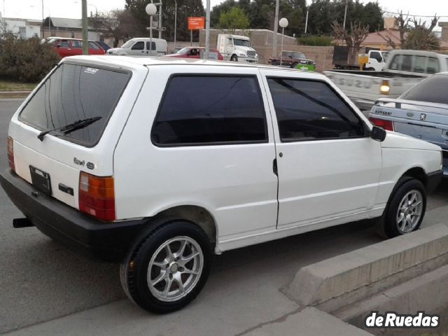Fiat Uno Usado en Mendoza, deRuedas