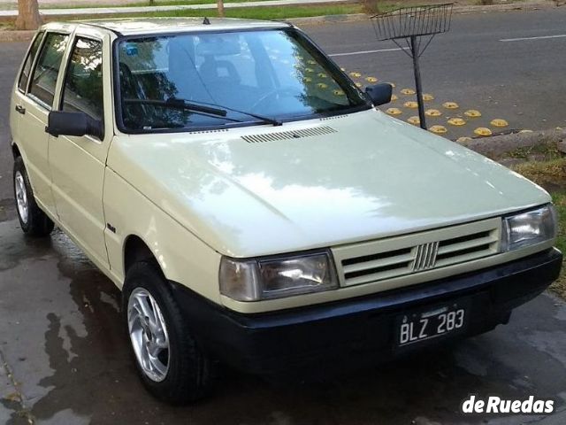 Fiat Uno Usado en Mendoza, deRuedas