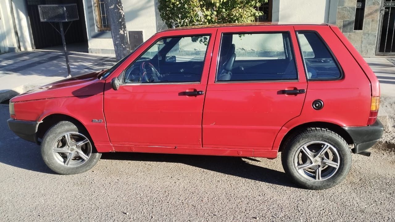 Fiat Uno Usado en Mendoza, deRuedas