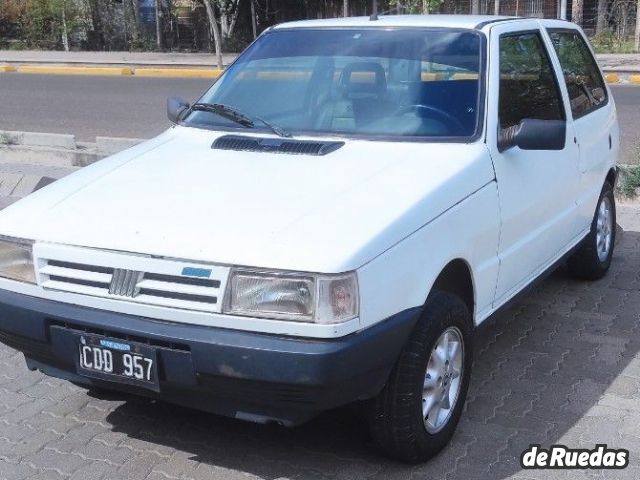Fiat Uno Usado en Mendoza, deRuedas
