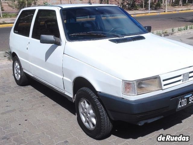 Fiat Uno Usado en Mendoza, deRuedas
