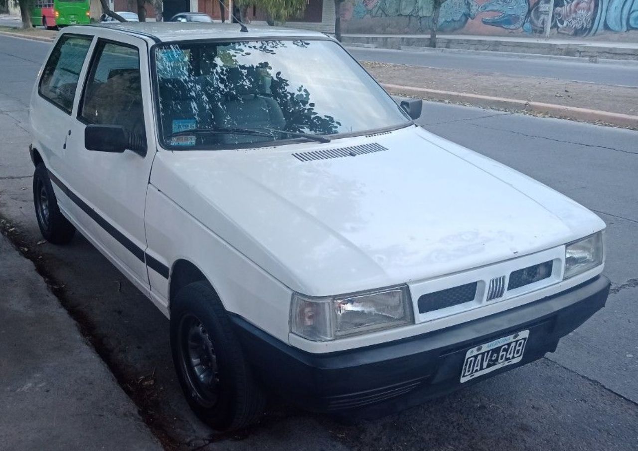 Fiat Uno Usado en Mendoza, deRuedas