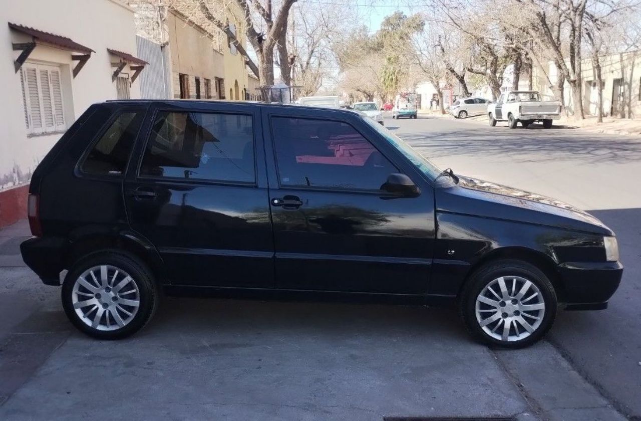 Fiat Uno Usado en Mendoza, deRuedas