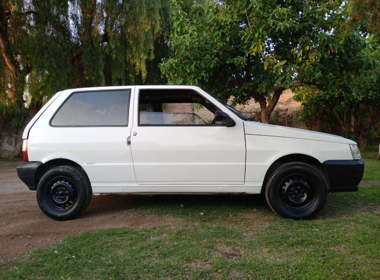Fiat Uno Usado en Mendoza, deRuedas